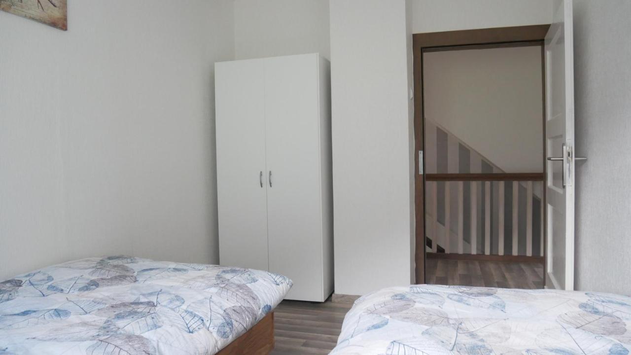 Modernisierte Ferienwohnung Im Schoenen Sauerland メシェデ エクステリア 写真
