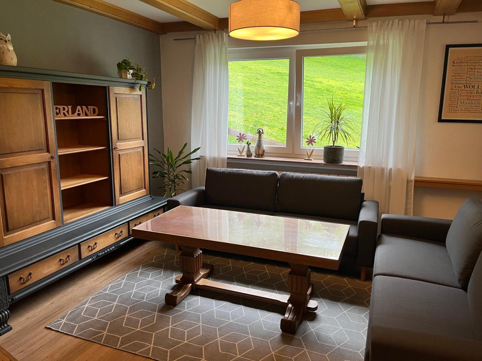 Modernisierte Ferienwohnung Im Schoenen Sauerland メシェデ エクステリア 写真